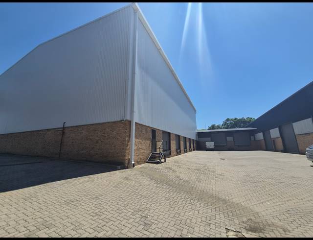 4,793M² WAREHOUSE FOR SALE IN RANDJESPARK